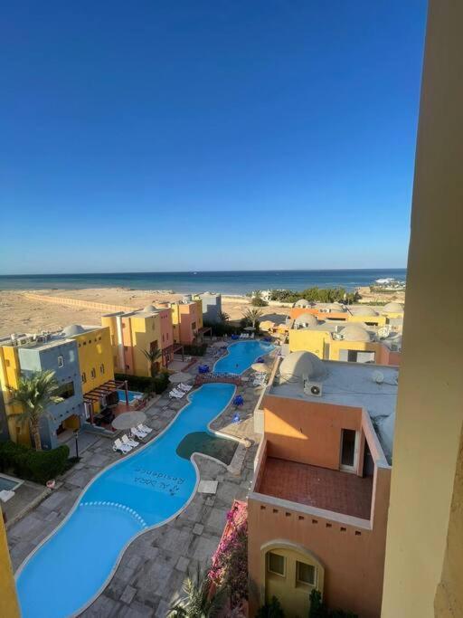 Elegant 1bd - Al Dora Resort, Appartement